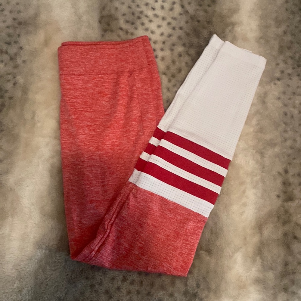 Xs bombshell leggings